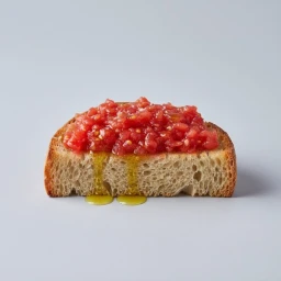 Tostada con tomate y aceite